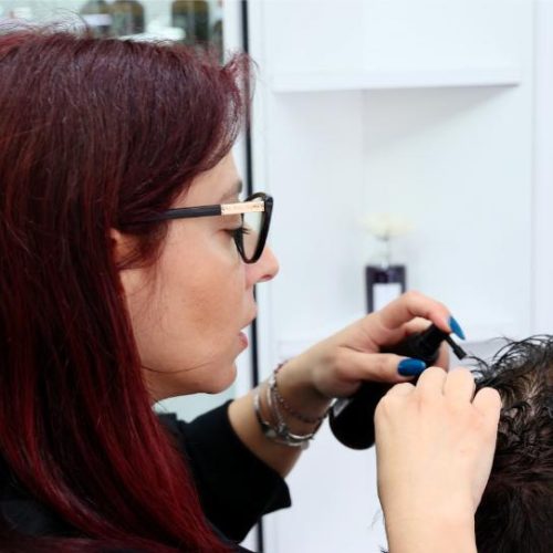Veronica Hair Studio (50) Veronica Hair Studio (50)